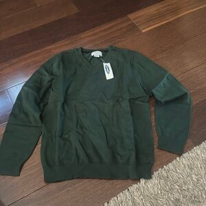 Old navy v-neck sweater size 8 nwt